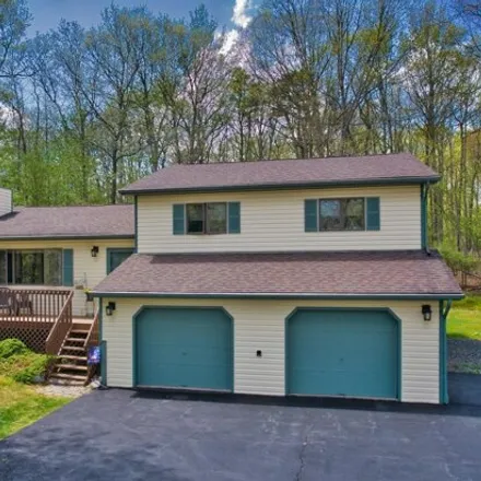 Buy this 3 bed house on 193 Spruce Lake Drive in Dingman Township, PA 18337