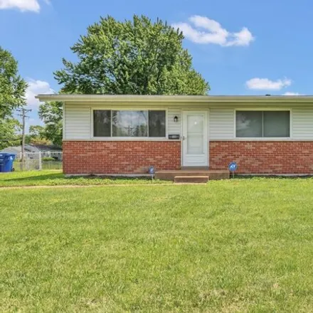 Buy this 3 bed house on 30 Canisius Lane in Florissant, MO 63031