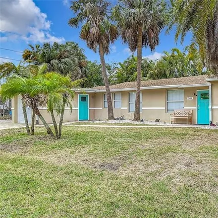 Buy this 4 bed house on 276 162nd Avenue in Redington Beach, Pinellas County