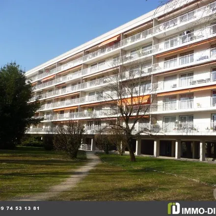 Image 2 - 50 Avenue de Chartreuse, 38240 Meylan, France - Apartment for rent