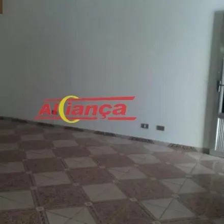 Image 1 - Rua Ataulfo Alves, Paraventi, Guarulhos - SP, 07122-270, Brazil - House for rent