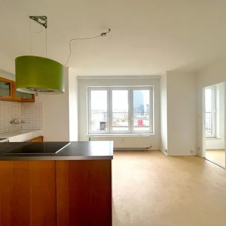 Rent this 1 bed apartment on Deleforterie Mobilier & Cuisines in Rue des Guillemins 54;56, 4000 Angleur
