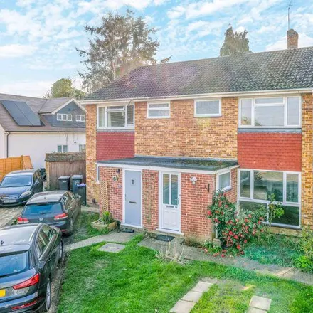 Rent this 3 bed duplex on Ongar Place in Runnymede, KT15 1JF