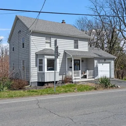 Buy this 3 bed house on 7 Hampton Avenue in Clinton Heights, East Greenbush