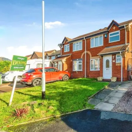 Buy this 3 bed duplex on Glaisedale Grove in Willenhall, WV13 1HB