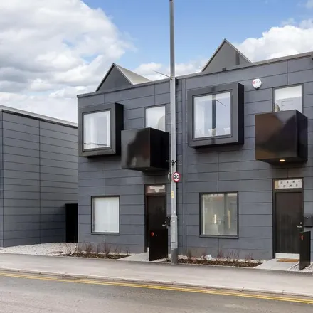 Image 1 - 10 New Islington, Manchester, M4 6HF, United Kingdom - House for rent