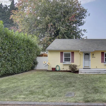 Buy this 2 bed house on 3306 Yeoman Avenue in Vancouver, WA 98660