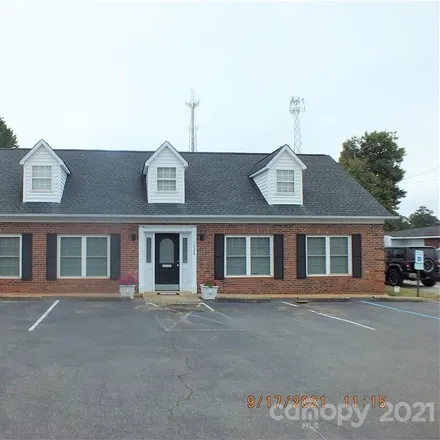 Buy this 5 bed house on 1328 Charlotte Highway in Lancaster, SC 29720
