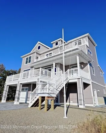 Rent this 7 bed house on 178 North Avenue in Seaside Park, NJ 08752