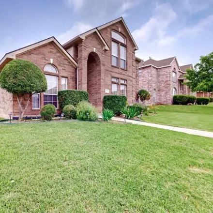 Buy this 5 bed house on 1579 Mill Creek Drive in DeSoto, TX 75115