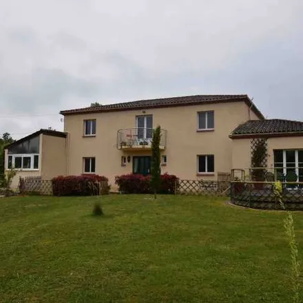 Buy this 6 bed house on 47210 Saint-Étienne-de-Villeréal