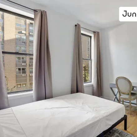 Image 3 - 136 West 109th Street - Room for rent