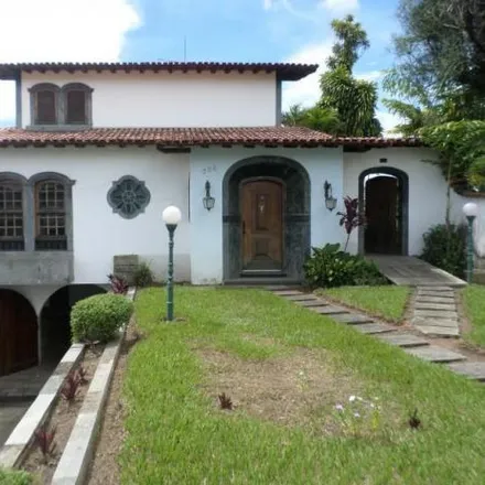 Buy this 4 bed house on Rua Maria Inácia Matos in Regional Centro, Betim - MG