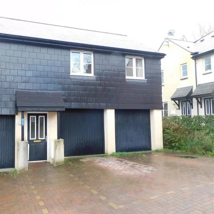 Rent this 2 bed apartment on Flax Meadow Lane in Axminster, EX13 5FH
