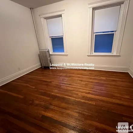 Rent this 1 bed apartment on 116 Warren St