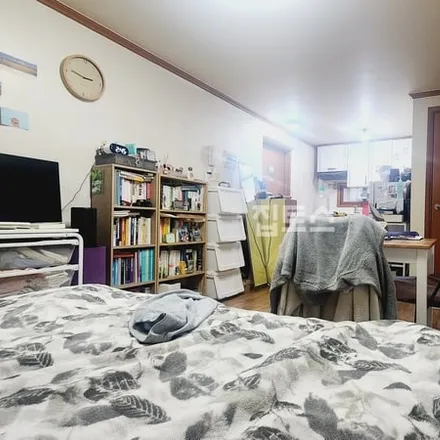 Image 3 - 서울특별시 송파구 삼전동 32-16 - Apartment for rent