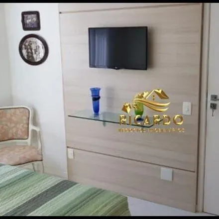 Buy this 2 bed apartment on Rua Ismar Gomes de Azevedo in Centro, Cabo Frio - RJ