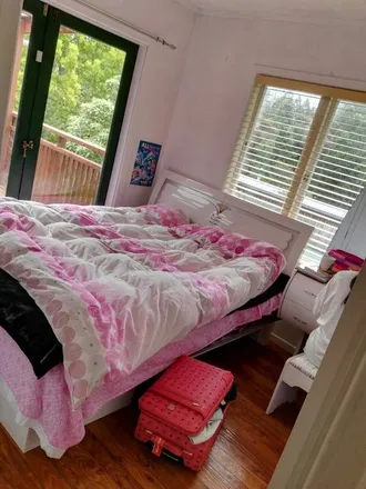 Rent this 1 bed house on Kaipātiki in Birkenhead, NZ