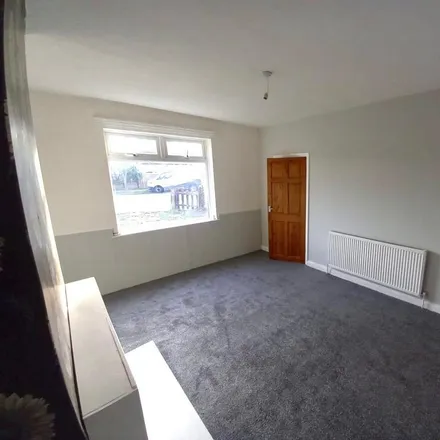 Image 2 - Southwood Avenue, Cottingham, HU16 5AD, United Kingdom - Duplex for rent