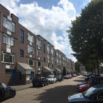 Rent this 2 bed apartment on Boezemstraat 100 in 3034 EN Rotterdam, Netherlands