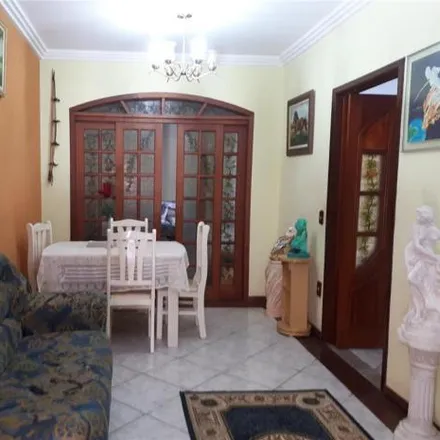 Buy this 2 bed house on Alameda das Oliveiras in Demarchi, São Bernardo do Campo - SP