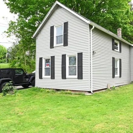 Buy this 3 bed house on 1557 Country Club Road in Highland, Middletown