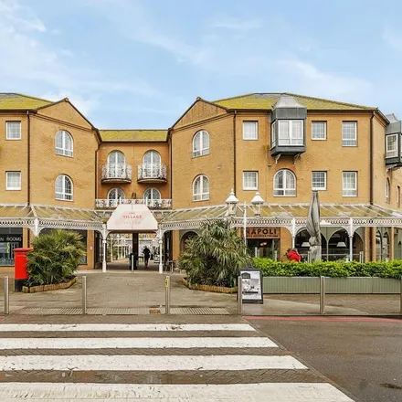 Image 1 - Brighton Marina, Portside, Marina Square, Brighton, BN2 5UW, United Kingdom - Apartment for rent