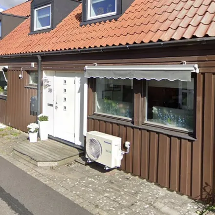 Rent this 4 bed apartment on Cinnobergatan 32 in 421 63 Gothenburg, Sweden