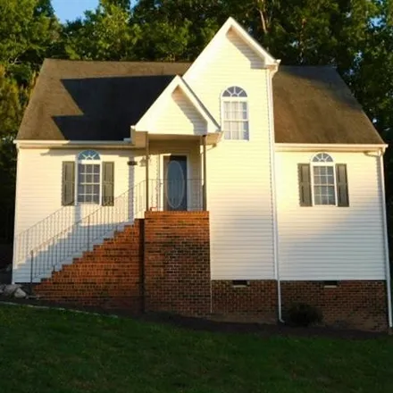 Image 1 - 22903 Pheasant Court, Chestnut Gardens, Dinwiddie County, VA 23803, USA - Loft for sale