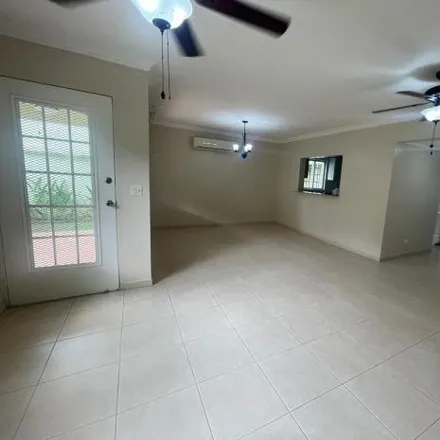 Rent this 3 bed house on Calle Los Lirios in Albrook, 0843