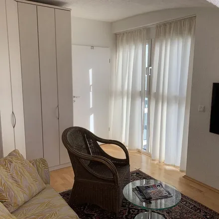 Rent this 4 bed apartment on Fuchsstraße 1 in 01277 Dresden, Germany