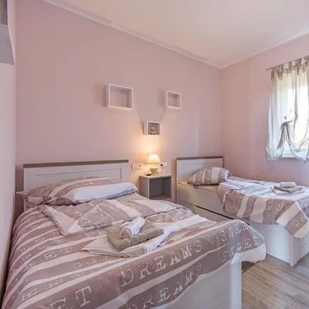 Image 1 - Vodnjan, Istria County, Croatia - House for rent