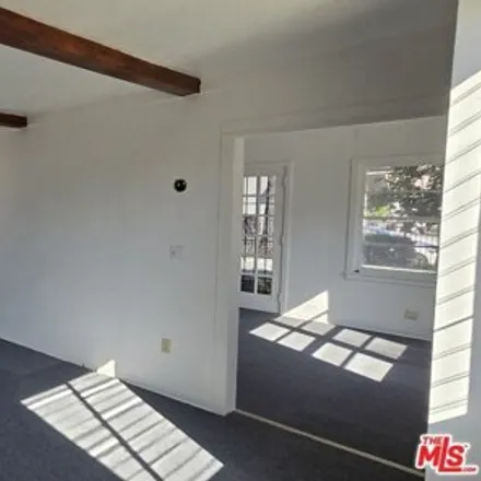 Image 8 - 2162 Chickasaw Avenue, Los Angeles, CA 90041, USA - House for sale