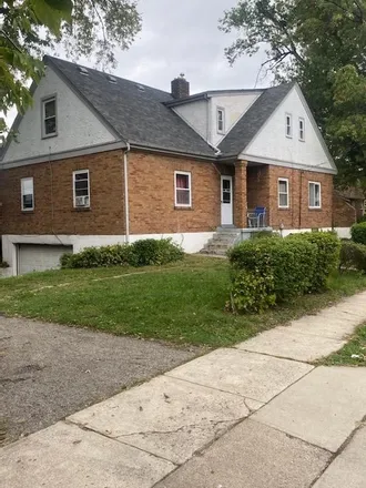Buy this 4 bed house on 5003 Laconia Avenue in Cincinnati, OH 45237
