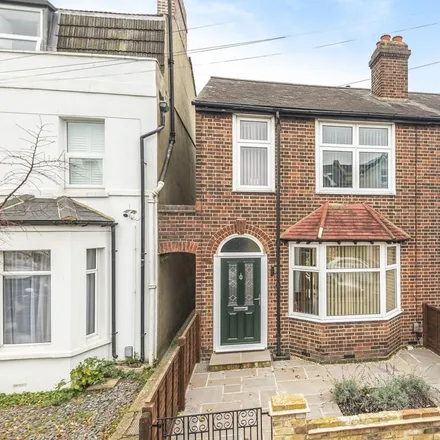 Rent this 3 bed duplex on 33 Merchland Road in London, SE9 2BQ