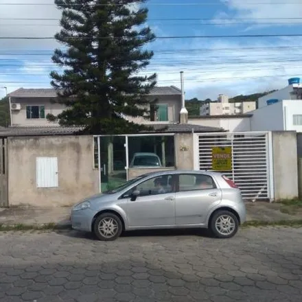 Buy this 3 bed house on Rua Cerejeira in Tabuleiro, Camboriú - SC