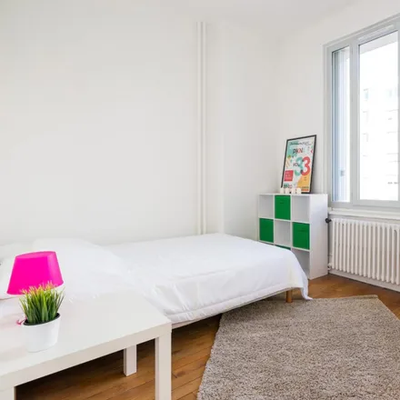 Rent this 4 bed room on 73 Rue Quivogne in 69002 Lyon, France