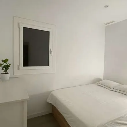 Image 4 - Anti-oxido, Carrer d'Arizala, 21, 08028 Barcelona, Spain - Apartment for rent