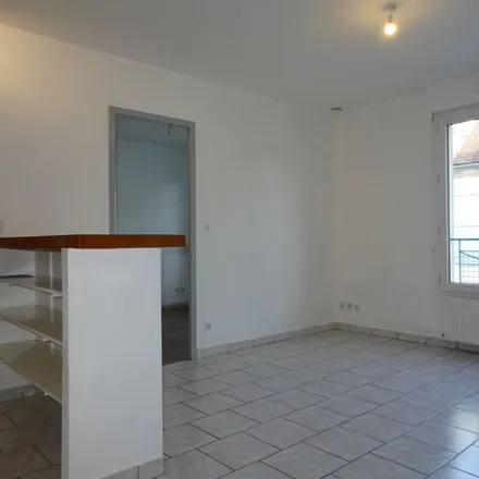Rent this 2 bed apartment on D 18 in 28700 Saint-Symphorien-le-Château, France