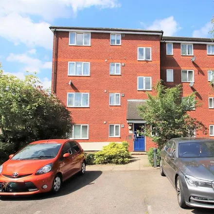 Rent this 1 bed apartment on Tideside Court in Harlinger Street, London