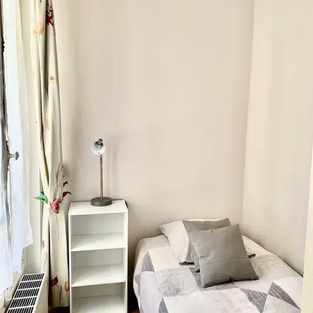 Rent this 6 bed apartment on 12 Rue Larrey in 75005 Paris, France
