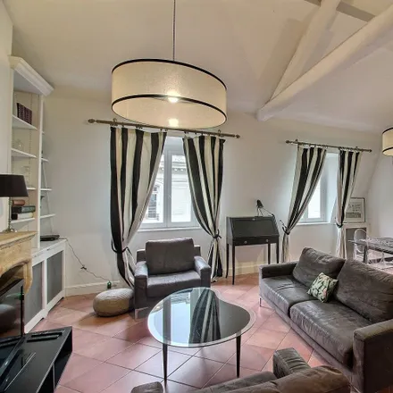 Image 8 - 3 Rue du Bac, 75007 Paris, France - Apartment for rent