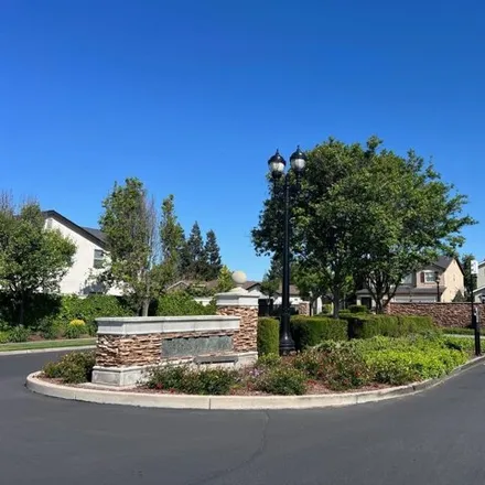 Buy this 3 bed house on 2725 Jubilee Drive in Turlock, CA 95380
