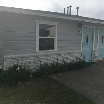 Rent this 1 bed house on 519 West Lincoln Avenue in Copperas Cove, TX 76522