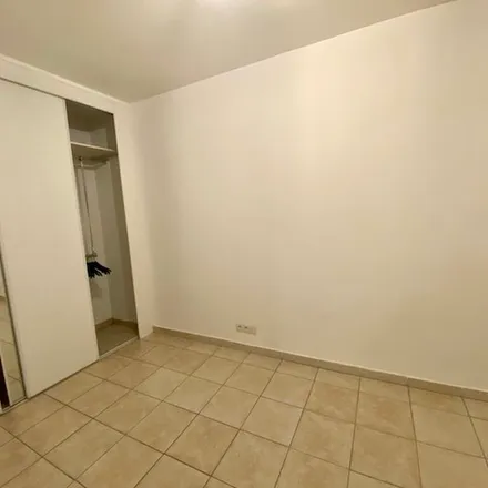 Rent this 2 bed apartment on 36 Boulevard de Strasbourg in 83000 Toulon, France