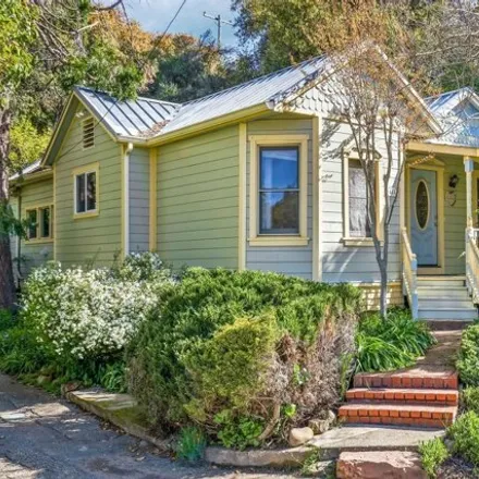 Buy this 2 bed house on 8448 Center Street in Mokelumne Hill, Calaveras County