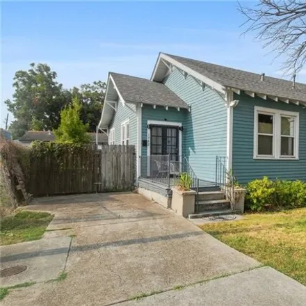 Rent this 1 bed house on 1726 Florida Avenue in New Orleans, LA 70119