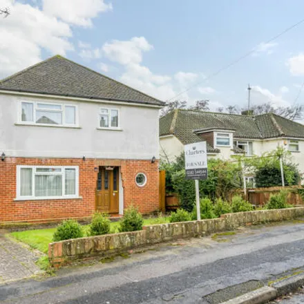 Buy this 3 bed house on Bassett Dale in Glen Eyre, Southampton