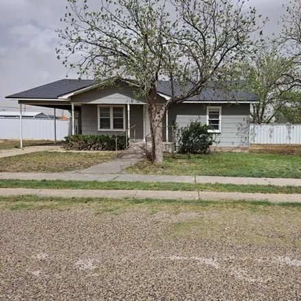 Image 1 - 1433 Emerson Avenue, McCamey, TX 79752, USA - House for sale