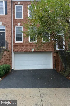 Rent this 3 bed townhouse on 4595 Barringer Place in Fair Lakes, Fairfax County